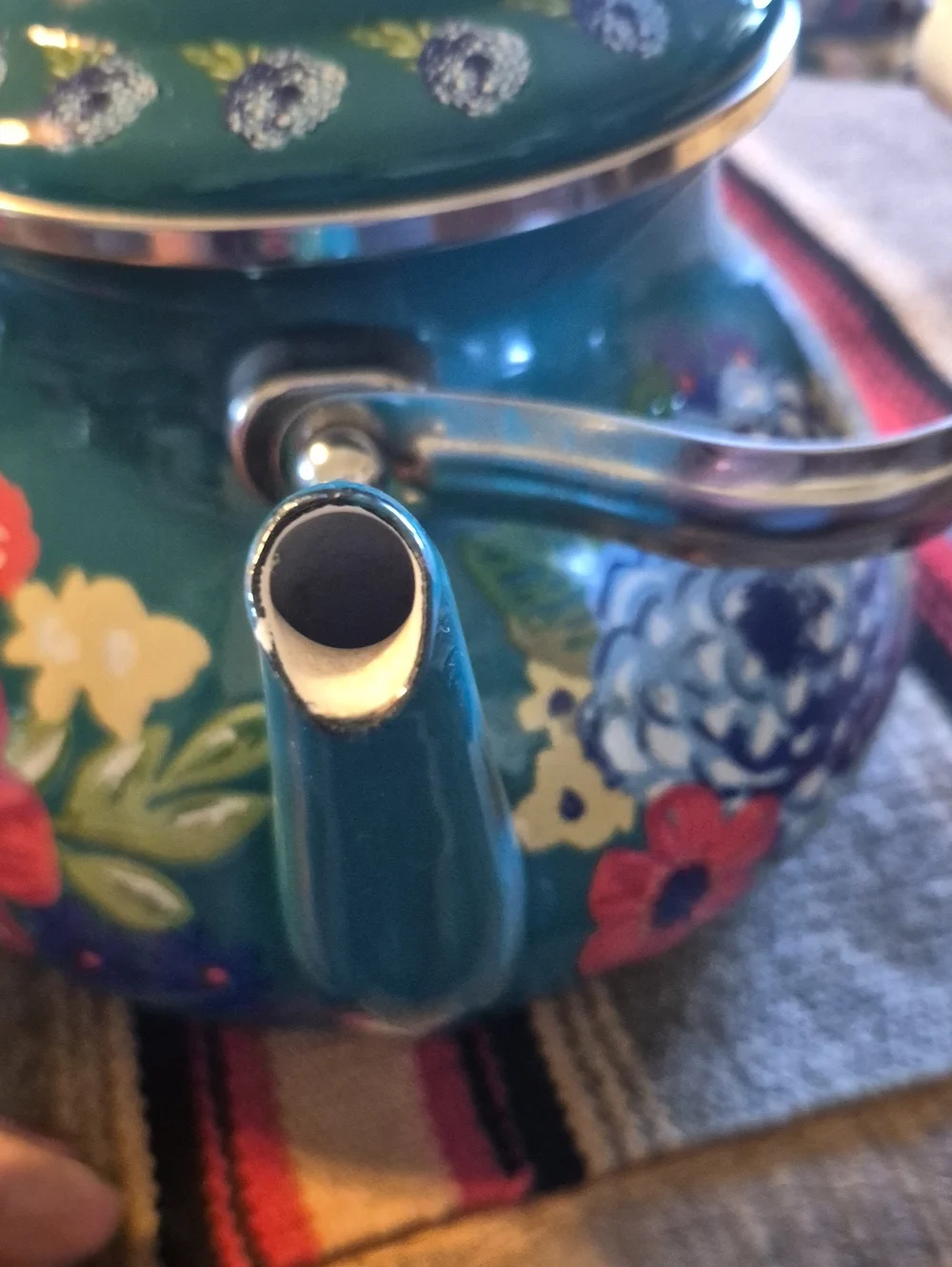 The Pioneer Woman kitchenware Dazzling Dahlias.h.10